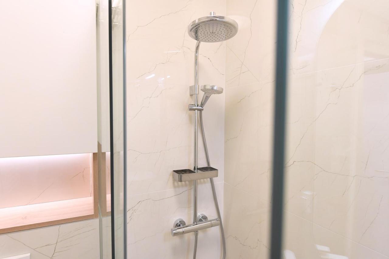 Consul Apartment - Zadar City Center エクステリア 写真